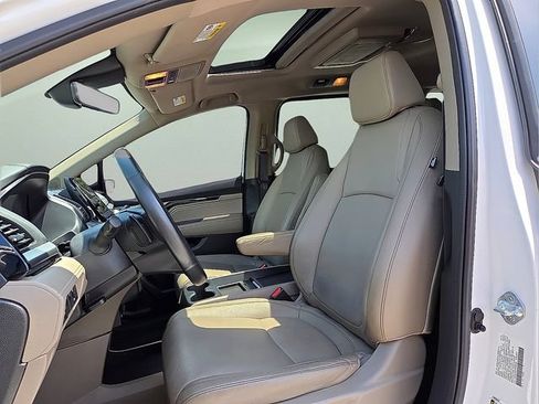 Used 2023 Honda Odyssey Touring image 18