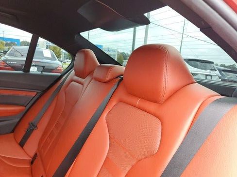 Used 2018 BMW M3 RWD image 15