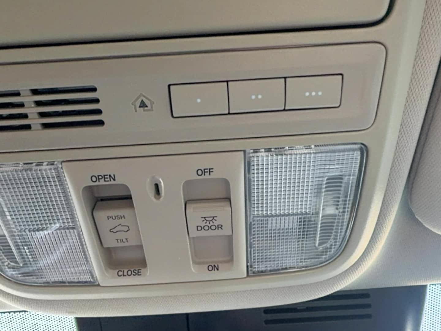 Used 2018 Honda CR-V EX-L image 11