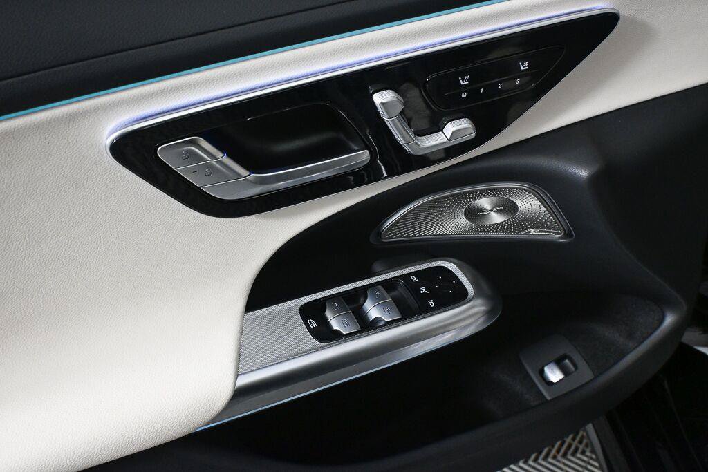 Certified 2026 Mercedes-Benz E 450 4MATIC Sedan image 8