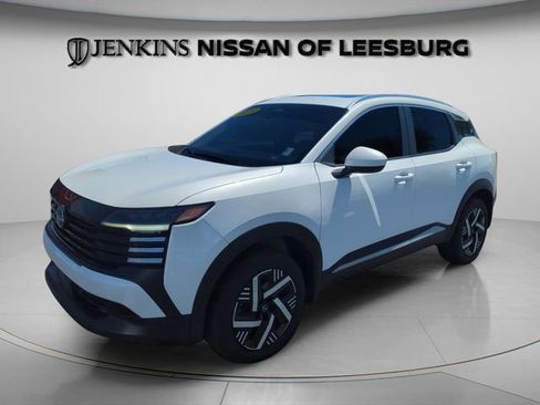 Certified 2025 Nissan Kicks SV w/ SV Premium Package FWD image 14