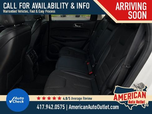 Used 2019 Ford Edge Titanium w/ Equipment Group 301A FWD image 4
