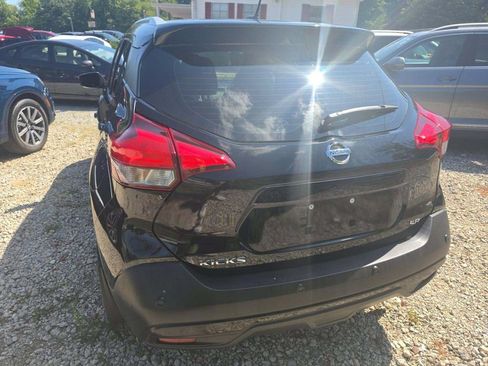 Used 2020 Nissan Kicks SR FWD image 3