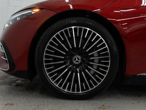 Used 2023 Mercedes-Benz EQS 450+ 4MATIC Sedan w/ AMG Line Exterior Package image 33