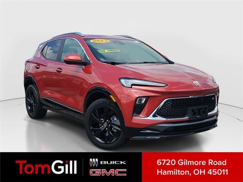 Used 2024 Buick Encore GX Sport Touring AWD/4WD image 1