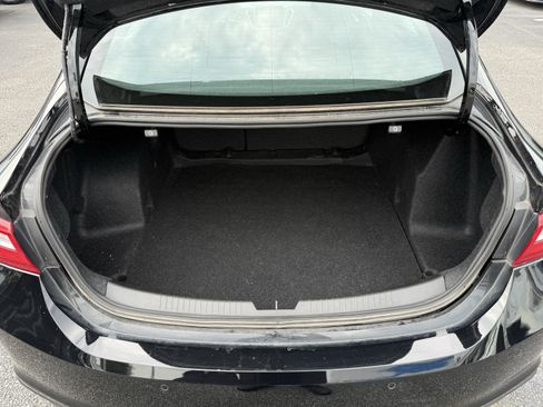 Used 2025 Chevrolet Malibu LS FWD image 31