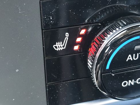 New 2026 Nissan Rogue SV image 7