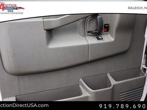 Used 2019 GMC Savana 2500 Work Van image 13