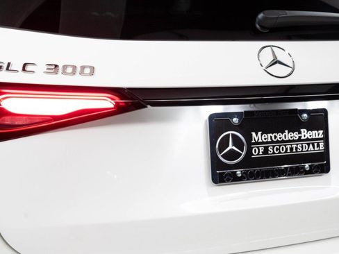 New 2027 Mercedes-Benz GLC 300 image 9