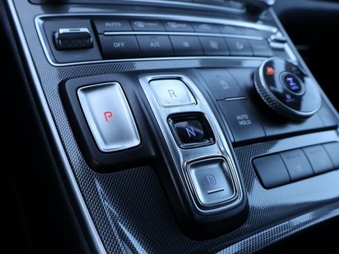 Used 2023 Hyundai Santa Fe SEL image 38