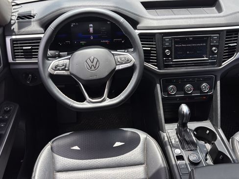Used 2022 Volkswagen Atlas SE AWD/4WD image 11