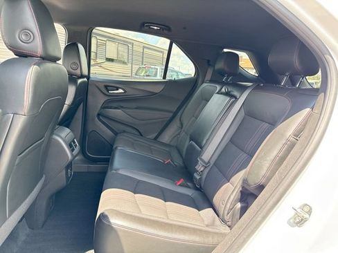 Used 2023 Chevrolet Equinox RS FWD image 23