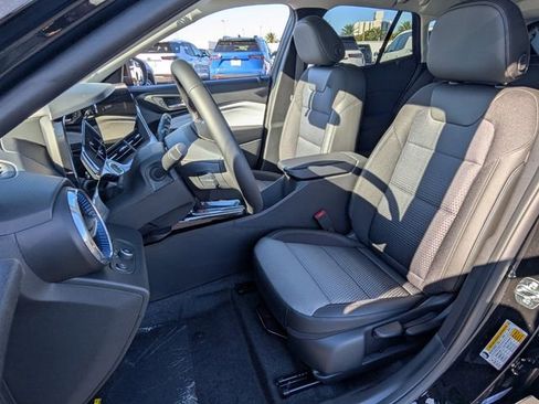 New 2026 Chevrolet Trax LT w/ Driver Confidence Package image 4