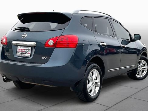 Used 2013 Nissan Rogue SV w/ Premium Pkg image 12