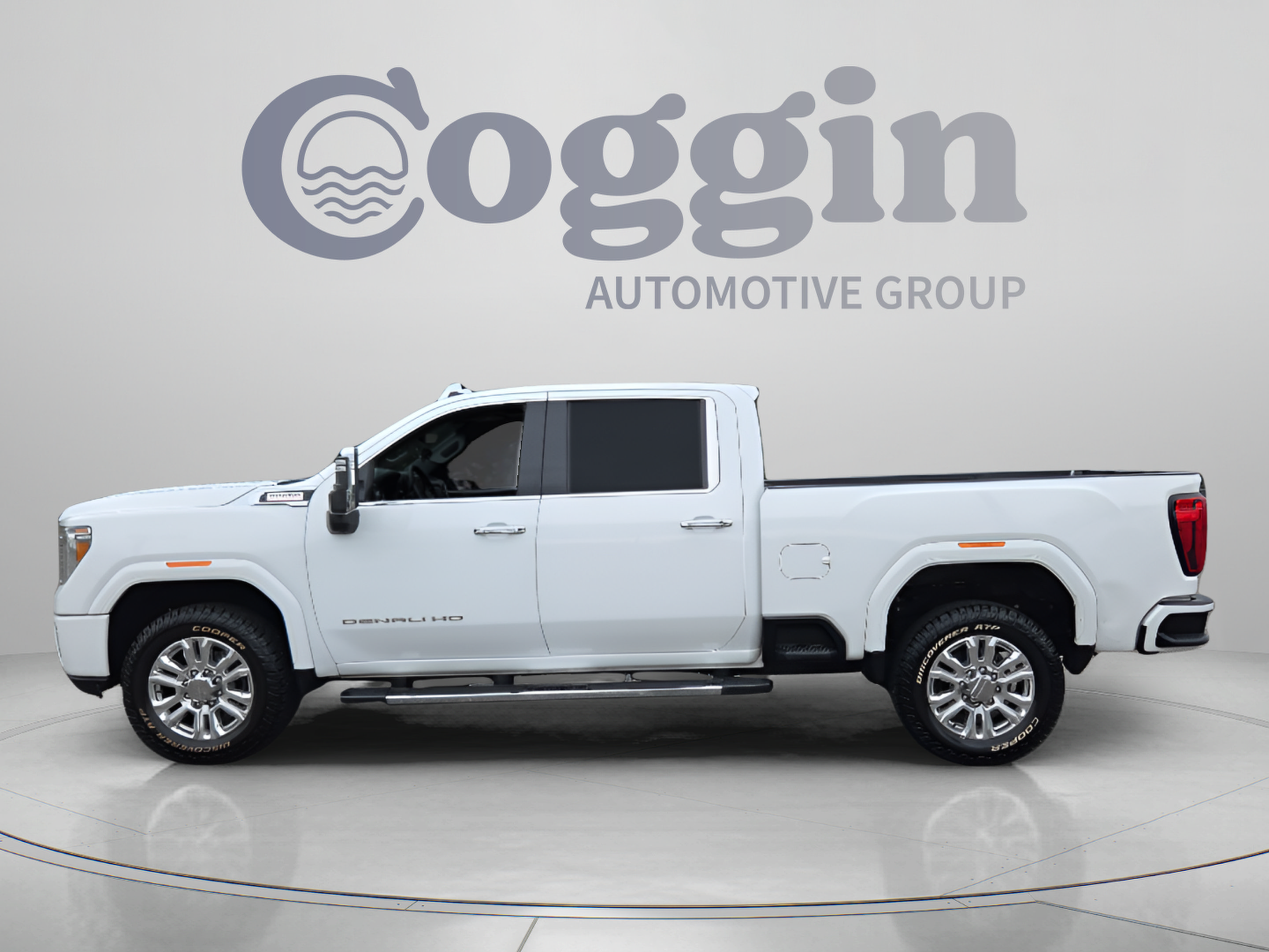 Certified 2020 GMC Sierra 3500 Denali w/ Denali Ultimate Package AWD/4WD image 2