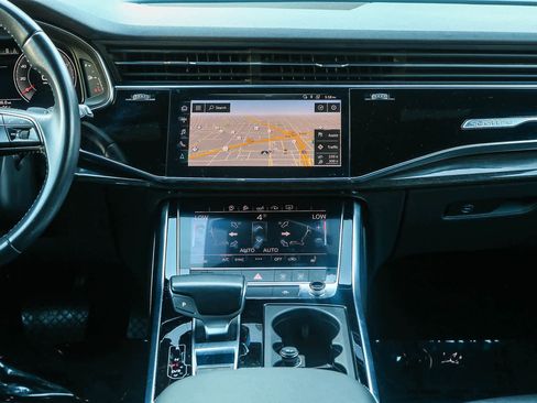 Used 2019 Audi Q8 Premium w/ Convenience Package image 13
