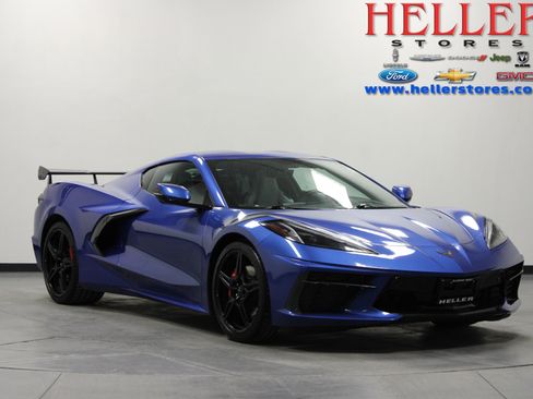 Used 2021 Chevrolet Corvette Stingray Preferred Cpe w/ 2LT image 1