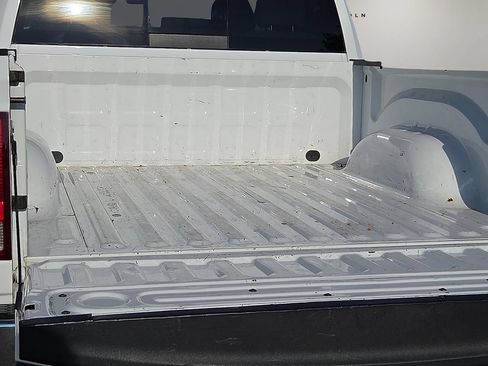 Used 2019 RAM 1500 Big Horn AWD/4WD image 8