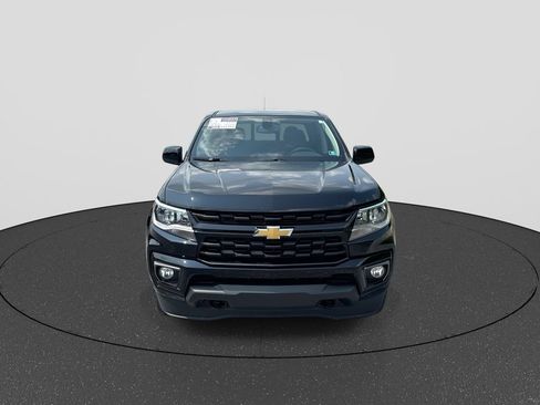 Used 2022 Chevrolet Colorado LT w/ LT Convenience Package AWD/4WD image 3