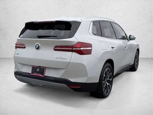 Used 2026 BMW X3 xDrive30i w/ Premium Package AWD/4WD image 2