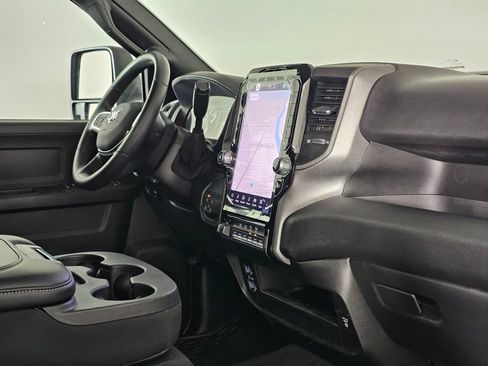 New 2026 RAM 2500 Tradesman AWD/4WD image 38