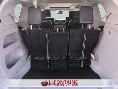 Used 2024 Chrysler Pacifica Limited image 30