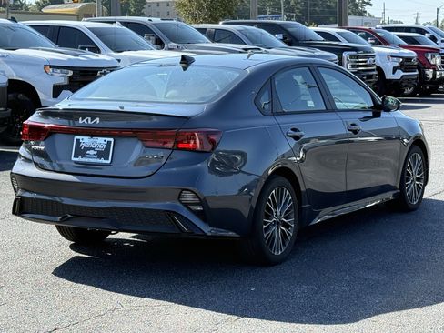 Used 2024 Kia Forte GT-Line FWD image 11