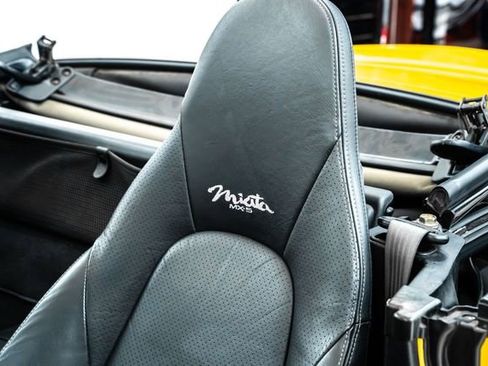Used 2002 MAZDA MX-5 Miata SE image 24