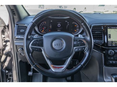 Used 2020 Jeep Grand Cherokee Trailhawk w/ Trailhawk Luxury Group image 21