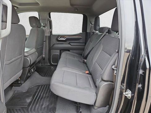 Used 2025 Chevrolet Silverado 1500 LT image 19