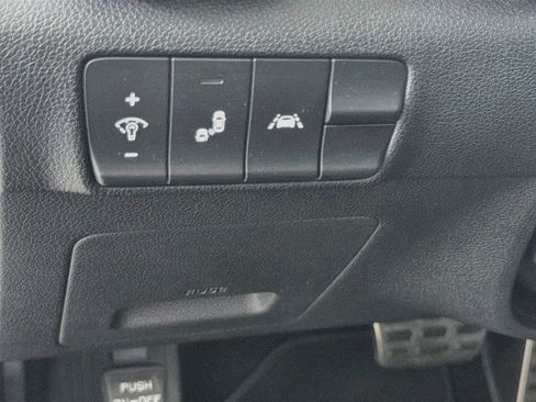 Used 2020 Kia Sportage S FWD image 16