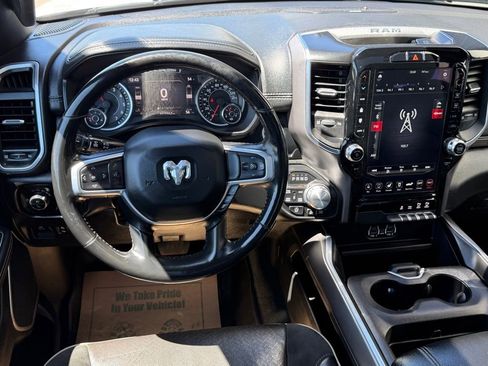 Used 2021 RAM 1500 Laramie AWD/4WD image 11