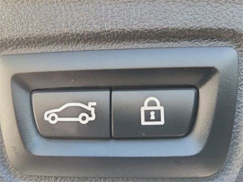 Used 2023 BMW i4 M50 image 23