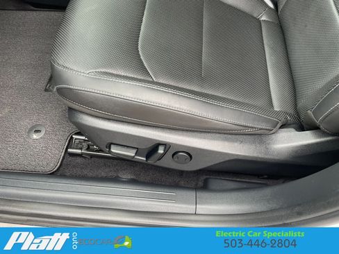 Used 2023 Kia EV6 Wind w/ Wind Technology Package AWD/4WD image 25
