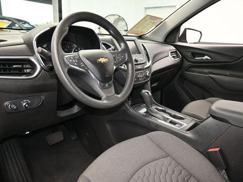 Used 2021 Chevrolet Equinox LT image 13
