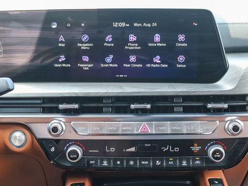 Certified 2025 Kia Telluride SX Prestige X-Line AWD/4WD image 12