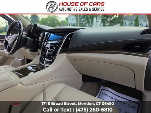 Used 2019 Cadillac Escalade Luxury AWD/4WD image 44