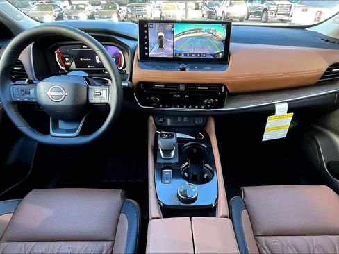 New 2026 Nissan Rogue Platinum w/ Tech Package image 5