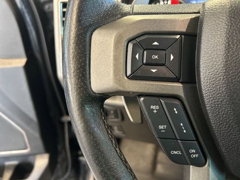 Used 2019 Ford F150 Raptor w/ Equipment Group 802A Luxury image 18