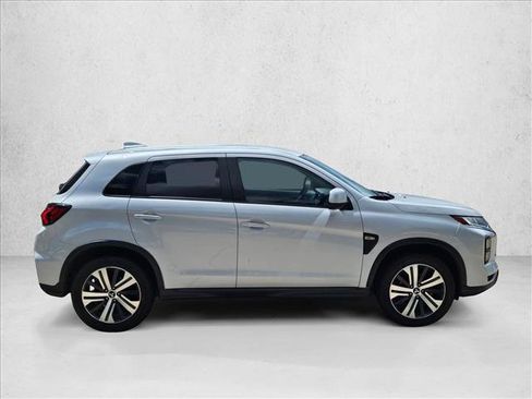 Used 2024 Mitsubishi Outlander Sport AWD image 4