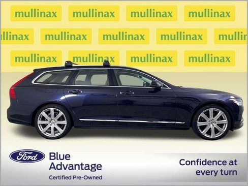 Used 2019 Volvo V90 T5 Inscription w/ Advanced Package FWD image 2