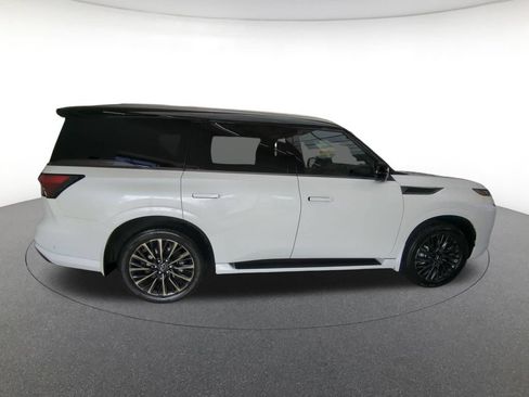 Used 2026 INFINITI QX80 Autograph w/ Premium Cargo Package AWD/4WD image 4