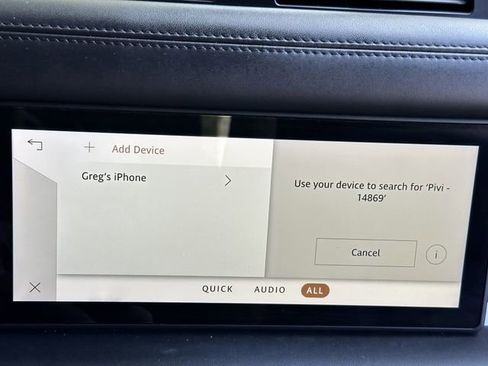 Used 2020 Land Rover Defender 110 SE image 30