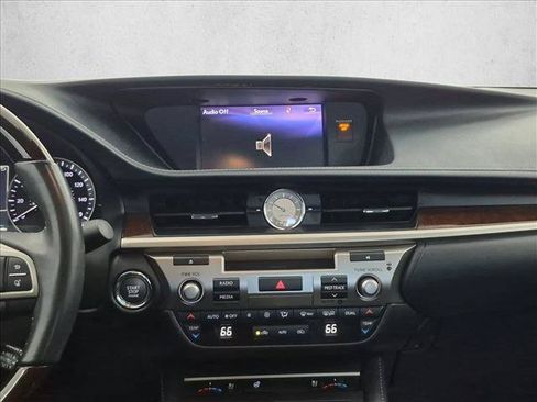 Used 2018 Lexus ES 350 w/ Navigation System Package FWD image 15