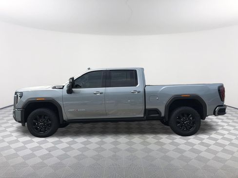 New 2026 GMC Sierra 2500 AT4 w/ AT4 Premium Plus Package AWD/4WD image 2