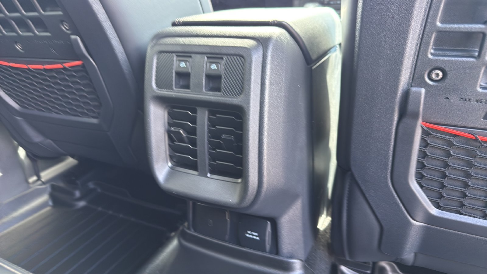 New 2026 Ford Bronco Raptor w/ Interior Carbon Fiber Pack AWD/4WD image 28