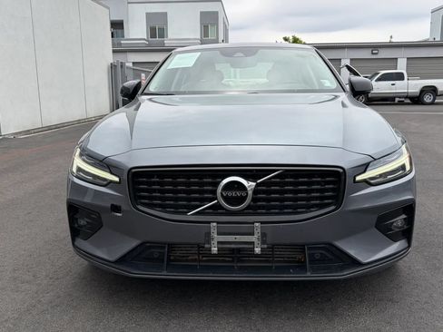 Used 2021 Volvo S60 T5 Momentum AWD/4WD image 8