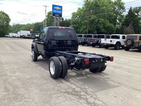 New 2026 RAM 5500 Tradesman w/ Chrome Appearance Group AWD/4WD image 5