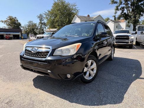 Used 2014 Subaru Forester 2.5i Touring AWD/4WD image 2