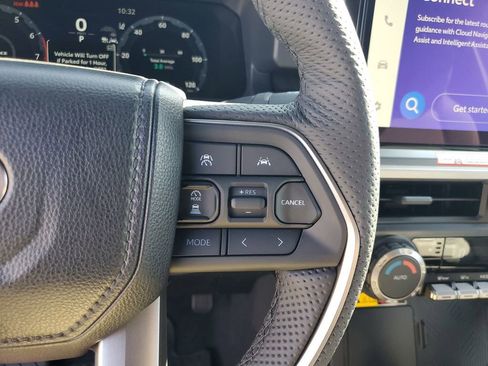 New 2025 Toyota Tacoma TRD Off-Road image 25